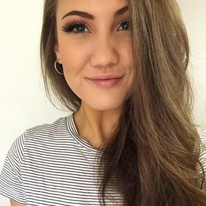 Meet your Posher, Zoe